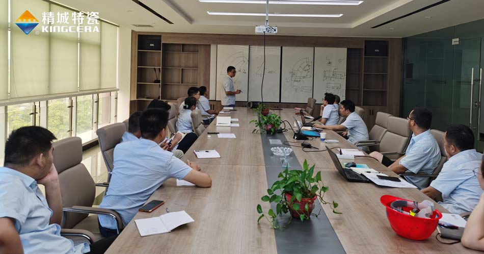 強化專業(yè)技能，提高服務水平  營銷部開展業(yè)務技能培訓