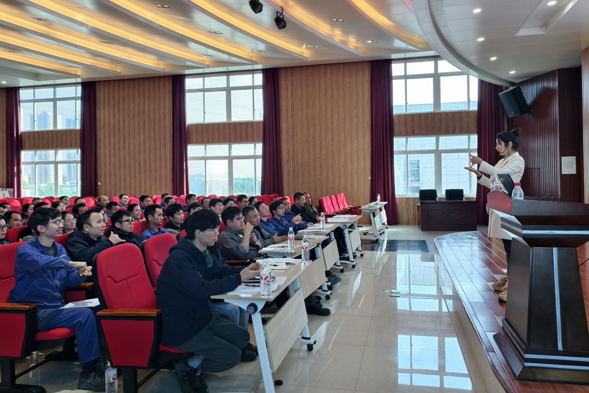 精城特瓷舉辦“溝通無障礙”手語培訓(xùn)班開班儀式